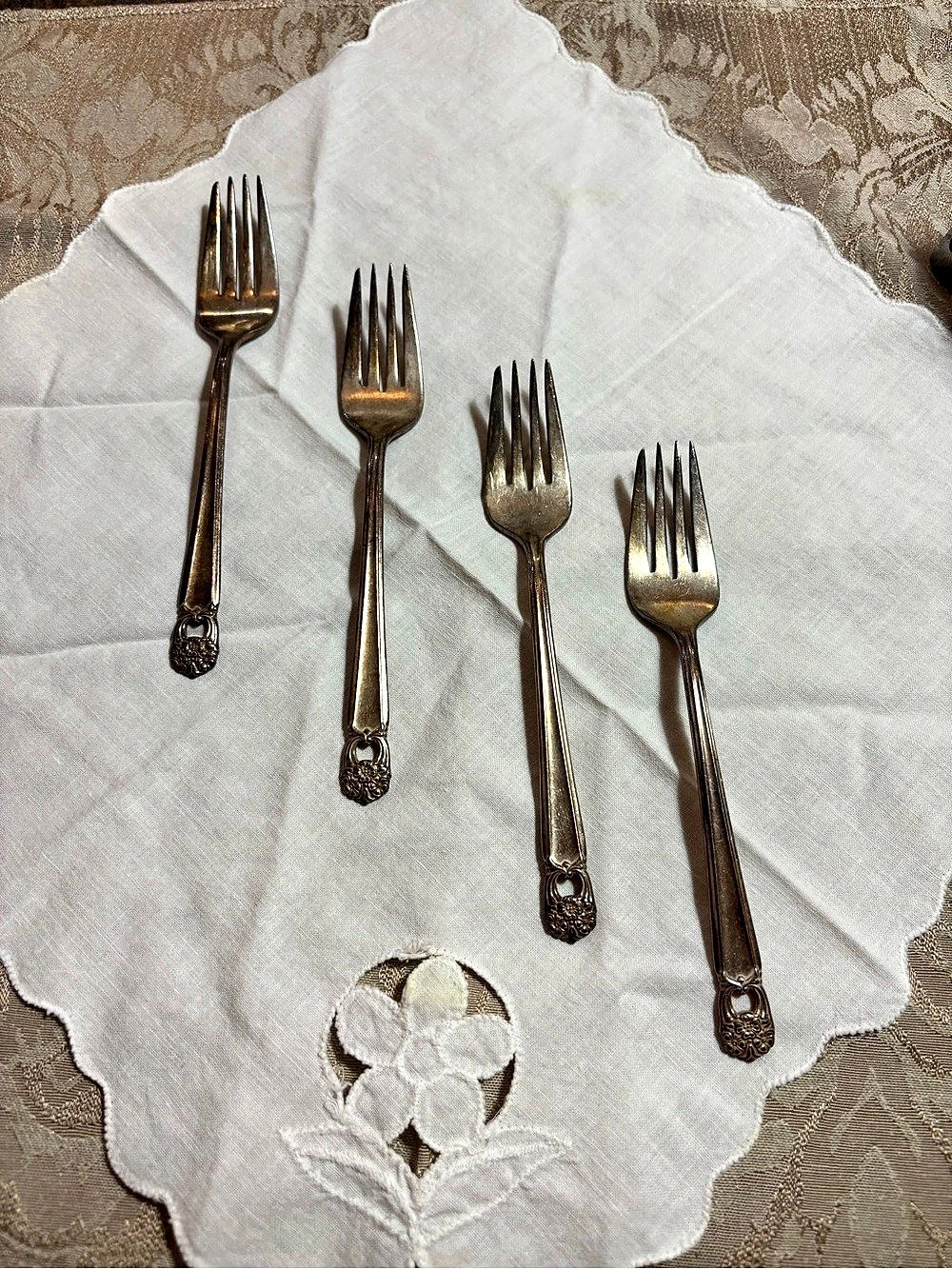 1847 Rogers Bros Silver Plated Salad Forks Set of 4